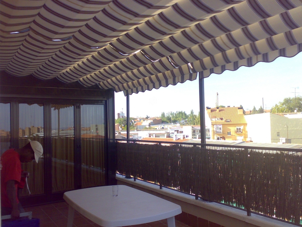 PERGOLAS PARED-PORTERIA  TOLDOS GETAFE   TLF:666299825 - TOLDOS GETAFE   TLF:666299825